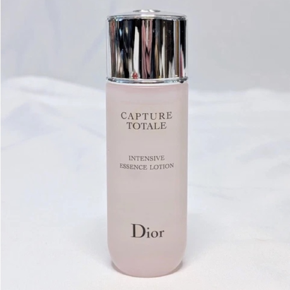 DIOR CAPTURE TOTAL INTENSIVE ESSENCE 1.7 AND DIOR  SERUM  CAPTURE BUNDLE